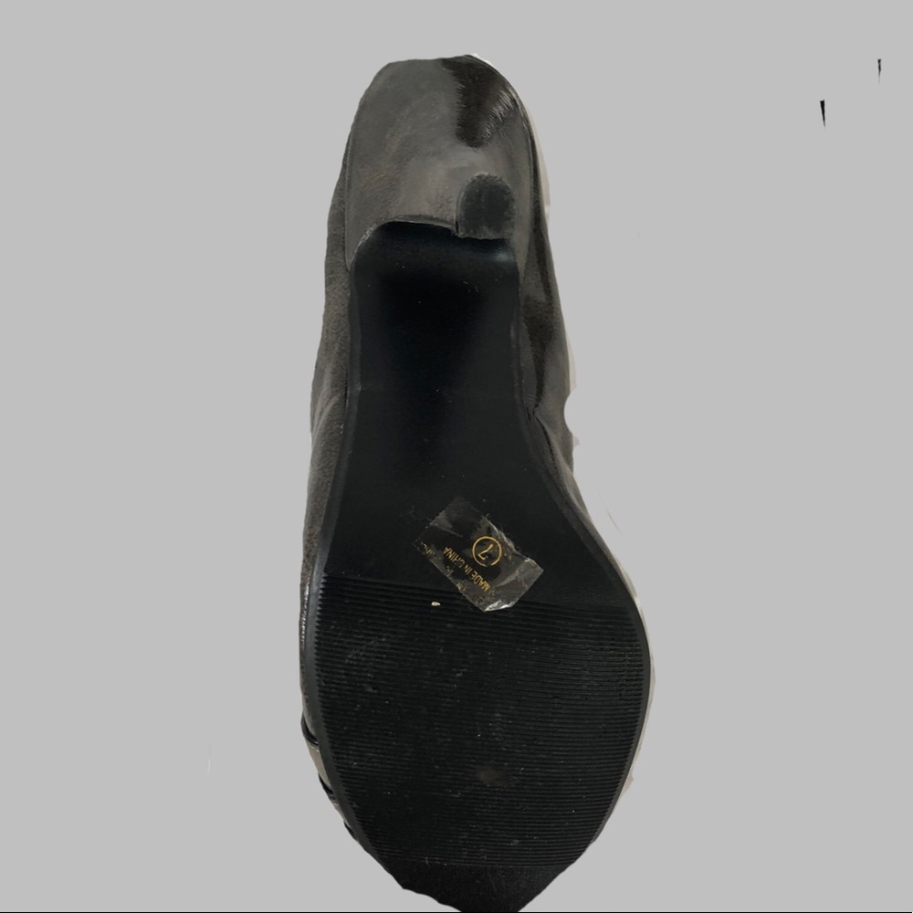 NWOT -Delicious Gun Metal Peep Toe Heels Sz 7 - Picture 6 of 8